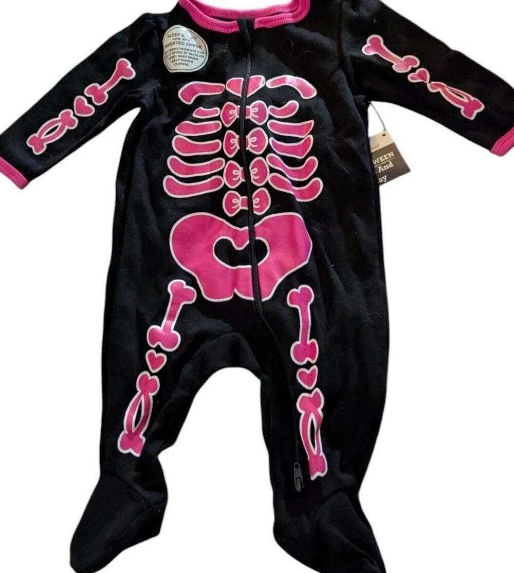 Baby Girls Pink Black Halloween Skeleton 1 Piece Sleeper Footed 0-3 Months New